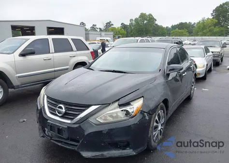 2016 Nissan Altima 2.5 S z USA, uszkodzony, nr VIN 1N4AL3AP7GC205256